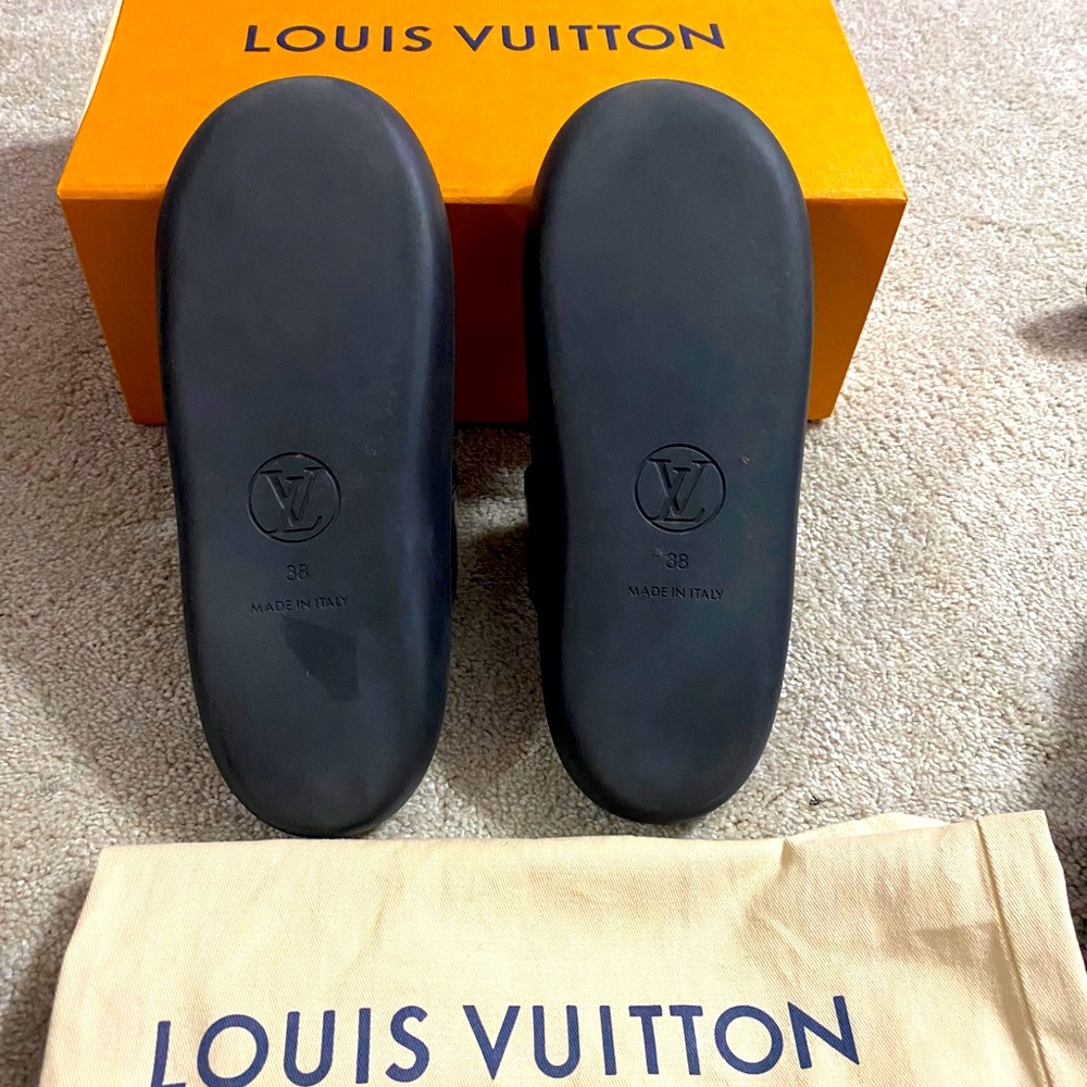 Louis Vuitton Sandals